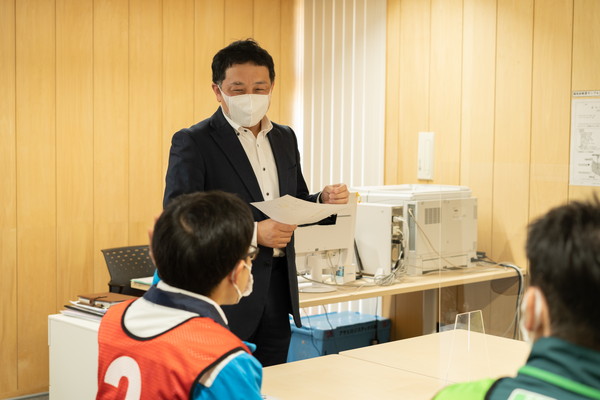 適性検査を受けている様子